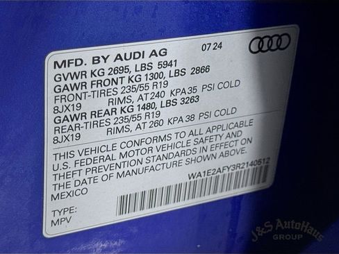 Used 2024 Audi Q5 e Premium Plus w/ Premium Plus Package image 40