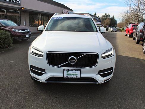 Used 2016 Volvo XC90 T8 Momentum w/ Vision Package image 3