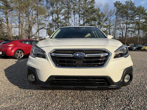 Used 2018 Subaru Outback 2.5i Limited image 4
