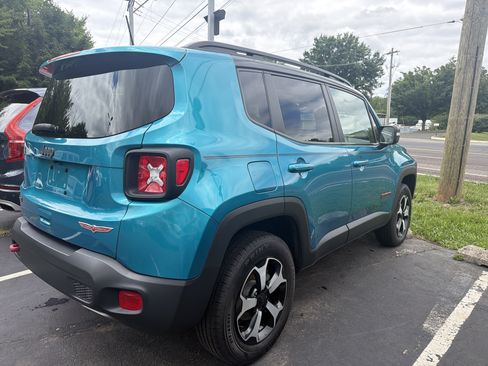 Used 2021 Jeep Renegade Trailhawk w/ Sun & Sound Group AWD/4WD image 7