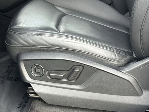 Used 2023 Audi Q7 3.0T Premium Plus image 14