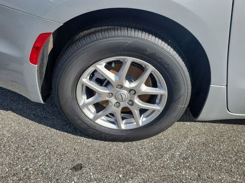 New 2026 Chrysler Voyager LX image 5
