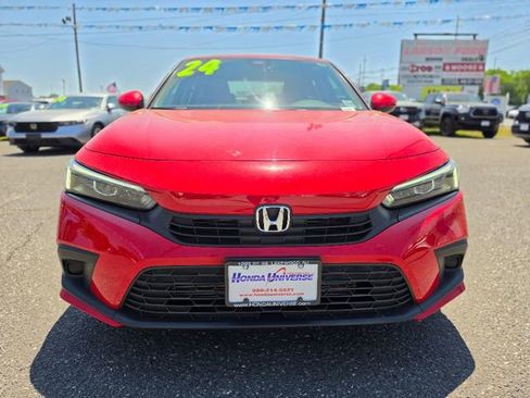 Used 2024 Honda Civic EX image 8