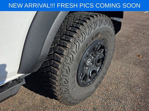 Used 2024 Ford Bronco Wildtrak image 8