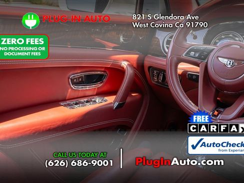 Used 2018 Bentley Bentayga AWD/4WD image 18