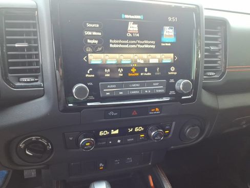 Used 2024 Nissan Frontier PRO-4X w/ Technology Package AWD/4WD image 9