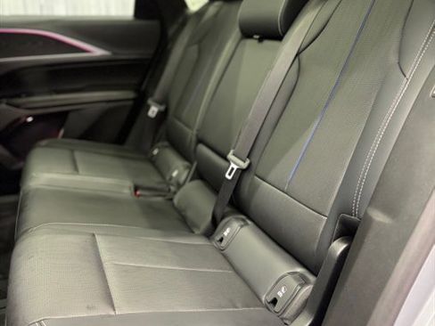 Used 2024 Cadillac Lyriq Luxury w/ LPO, Floor Liner Package AWD/4WD image 14