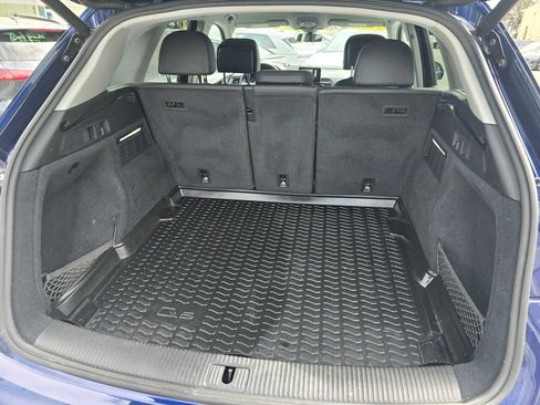 Used 2020 Audi Q5 2.0T Premium w/ Convenience Package image 18