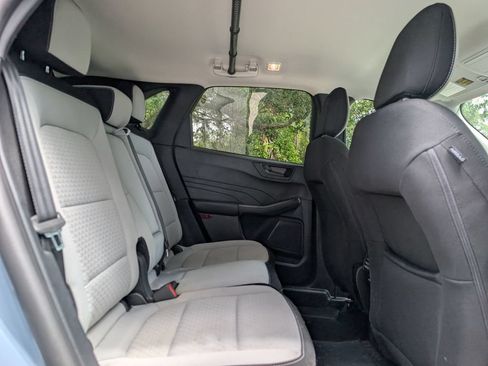 Used 2024 Ford Escape Active w/ Tech Pack #1 FWD image 19