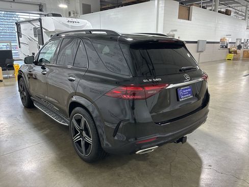 Used 2026 Mercedes-Benz GLE 580 4MATIC image 4