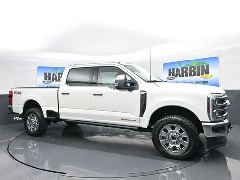 New 2026 Ford F250 4x4 Crew Cab Super Duty image 3