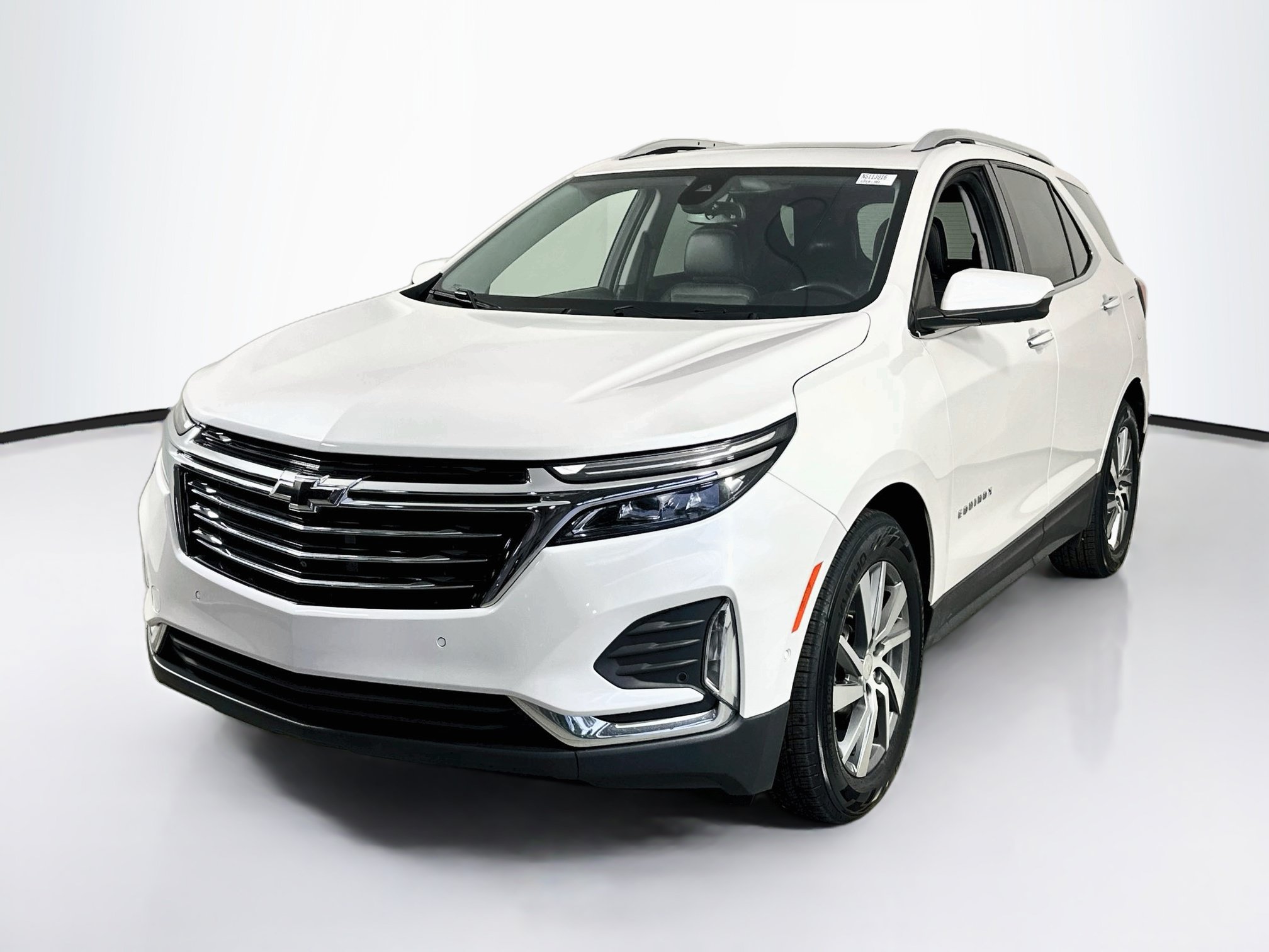 Used 2022 Chevrolet Equinox Premier FWD image 1