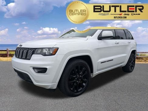 Used 2019 Jeep Grand Cherokee Altitude image 1