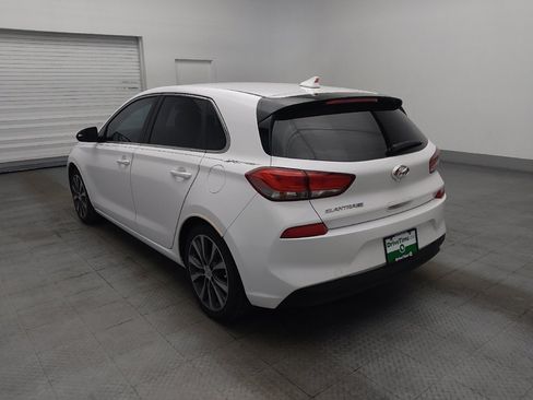 Used 2018 Hyundai Elantra GT FWD image 5