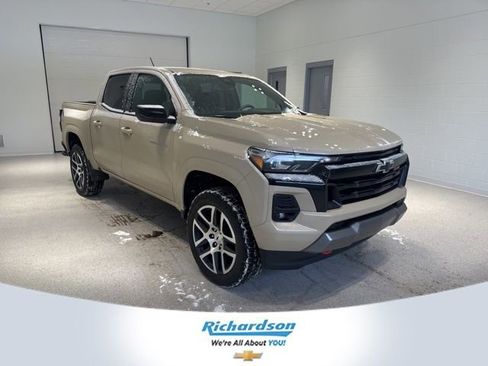 Certified 2023 Chevrolet Colorado Z71 w/ Z71 Convenience Package 2 image 1