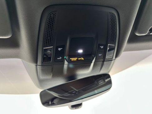 Used 2023 Porsche Taycan w/ Premium Package image 26