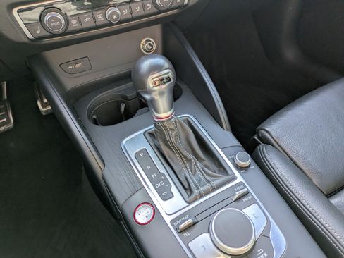 Used 2020 Audi S3 Premium AWD/4WD image 28