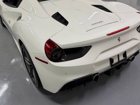 Used 2019 Ferrari 488 Spider RWD image 27