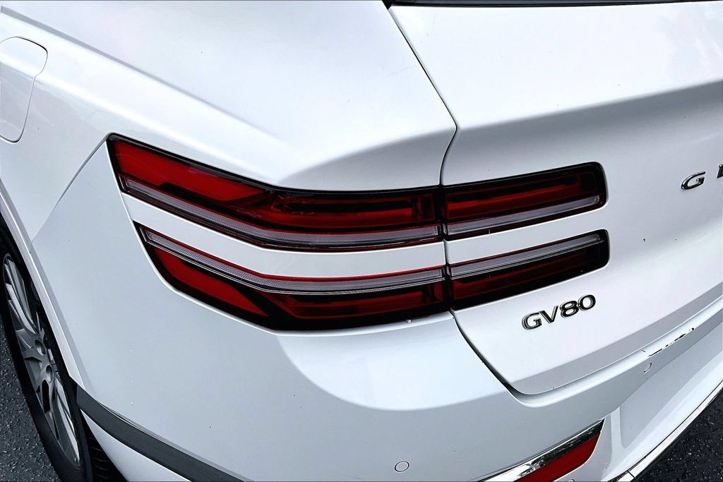 Used 2025 Genesis GV80 2.5T Standard AWD/4WD image 23