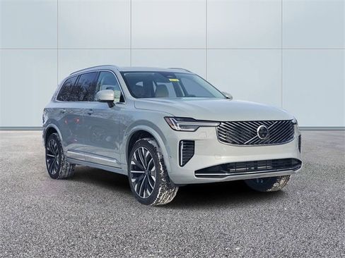 New 2026 Volvo XC90 T8 Ultra image 3