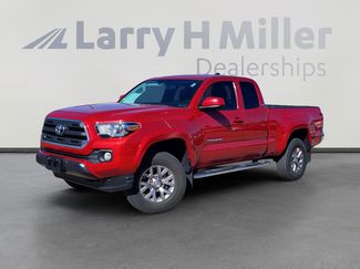 Used 2016 Toyota Tacoma SR5 video 1