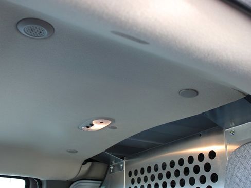 Used 2025 Chevrolet Express 2500 Extended w/ Communications Package image 22