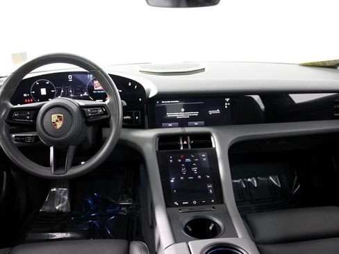 Used 2023 Porsche Taycan RWD image 11