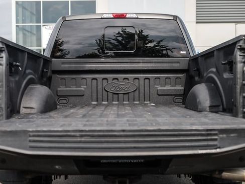 Used 2018 Ford F150 XLT w/ Equipment Group 302A Luxury AWD/4WD image 28