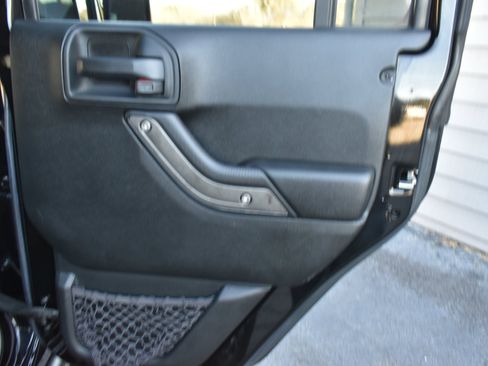 Used 2017 Jeep Wrangler Unlimited Sport w/ Quick Order Package 23S image 36