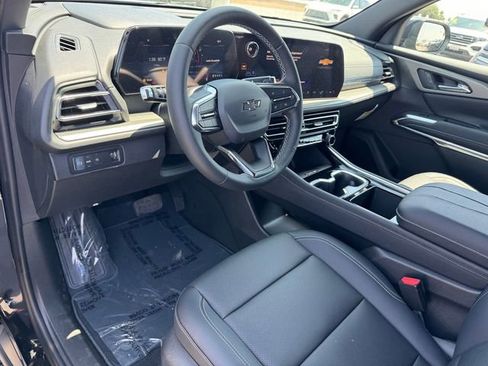 New 2026 Chevrolet Traverse LT FWD image 13