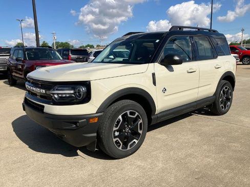 Certified 2024 Ford Bronco Sport Outer Banks AWD/4WD image 1