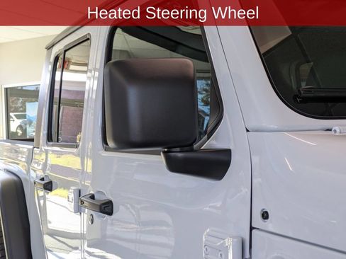 New 2026 Jeep Gladiator Mojave w/ Technology Group AWD/4WD image 14