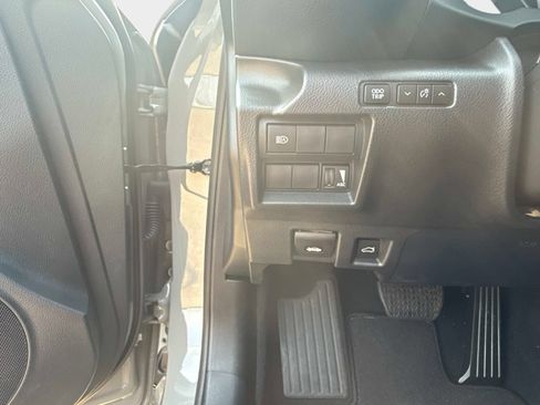 Used 2025 Lexus IS 350 F Sport RWD image 23