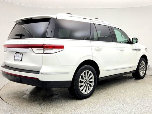 Used 2023 Lincoln Navigator 4WD image 5