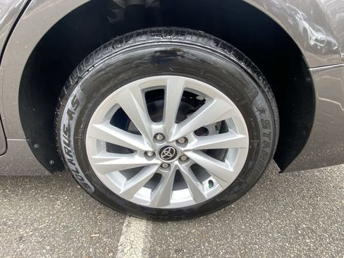 Used 2023 Toyota Camry LE image 19