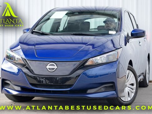 Used 2025 Nissan Leaf S image 1