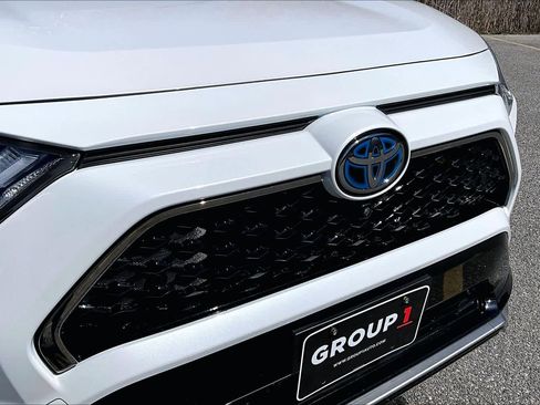 Used 2023 Toyota RAV4 XSE w/ Premium Package AWD/4WD image 32