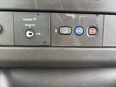 Used 2023 GMC Savana 2500 Work Van w/ Driver Convenience Package image 30