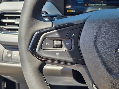 New 2027 Chevrolet Bolt LT w/ Comfort Package FWD image 26