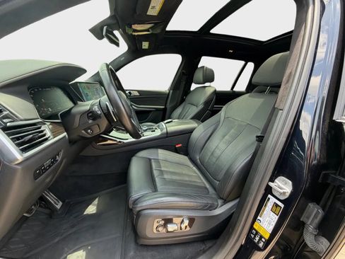 Used 2021 BMW X7 M50i w/ Executive Package AWD/4WD image 10