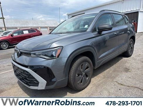 Used 2025 Volkswagen Taos S FWD image 1
