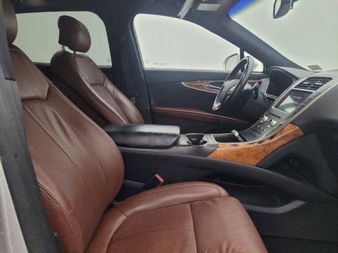 Used 2016 Lincoln MKX Reserve w/ Technology Package image 21