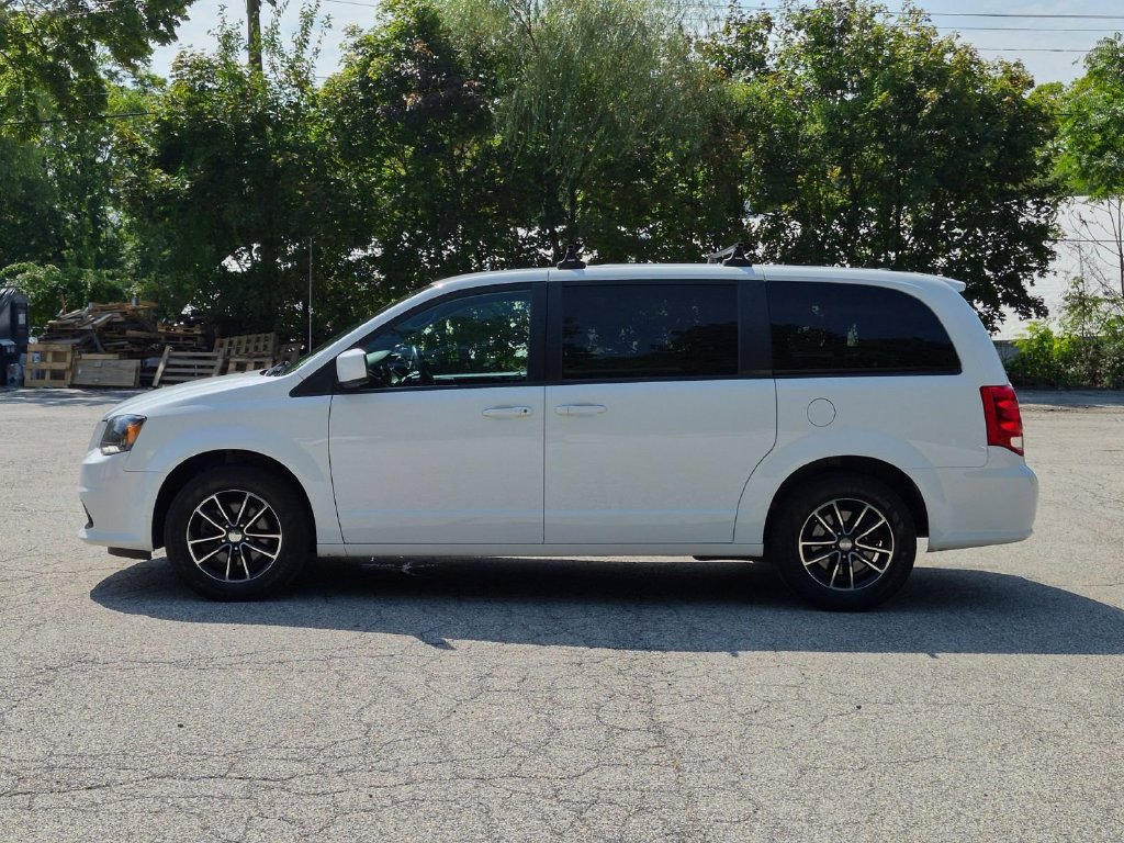 Used 2018 Dodge Grand Caravan SE FWD image 9
