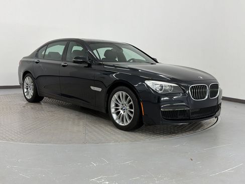 Used 2014 BMW 740Li RWD image 7