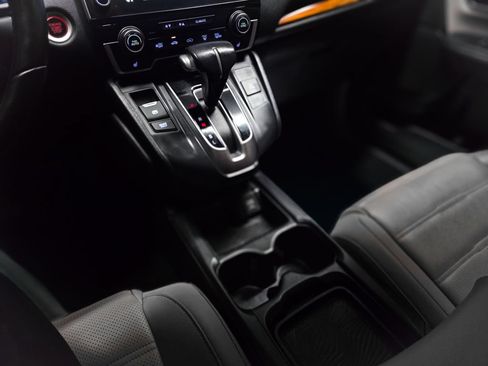 Used 2017 Honda CR-V Touring image 31