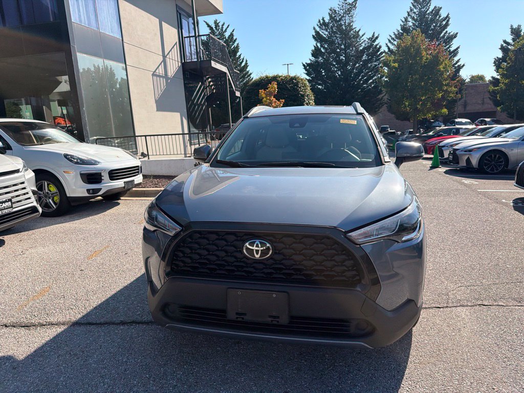 Used 2022 Toyota Corolla Cross LE w/ Moonroof Package AWD/4WD image 3