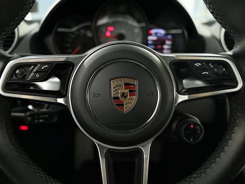 Certified 2024 Porsche 718 Cayman S RWD image 36