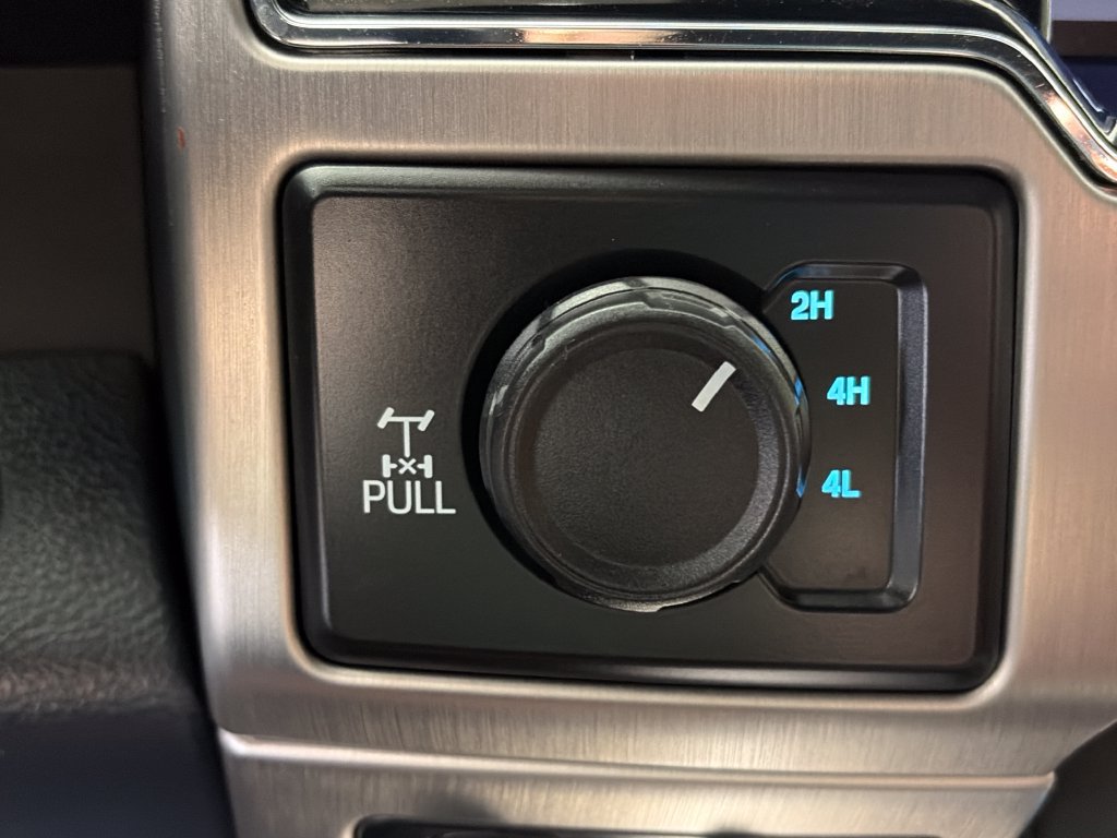 Used 2022 Ford F250 Platinum w/ Tremor Off-Road Package AWD/4WD image 23