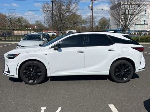 Used 2024 Lexus RX 500h F Sport image 12