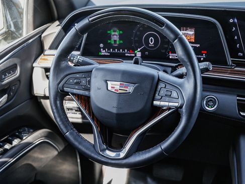 Used 2023 Cadillac Escalade ESV Premium Luxury w/ Performance Package image 13